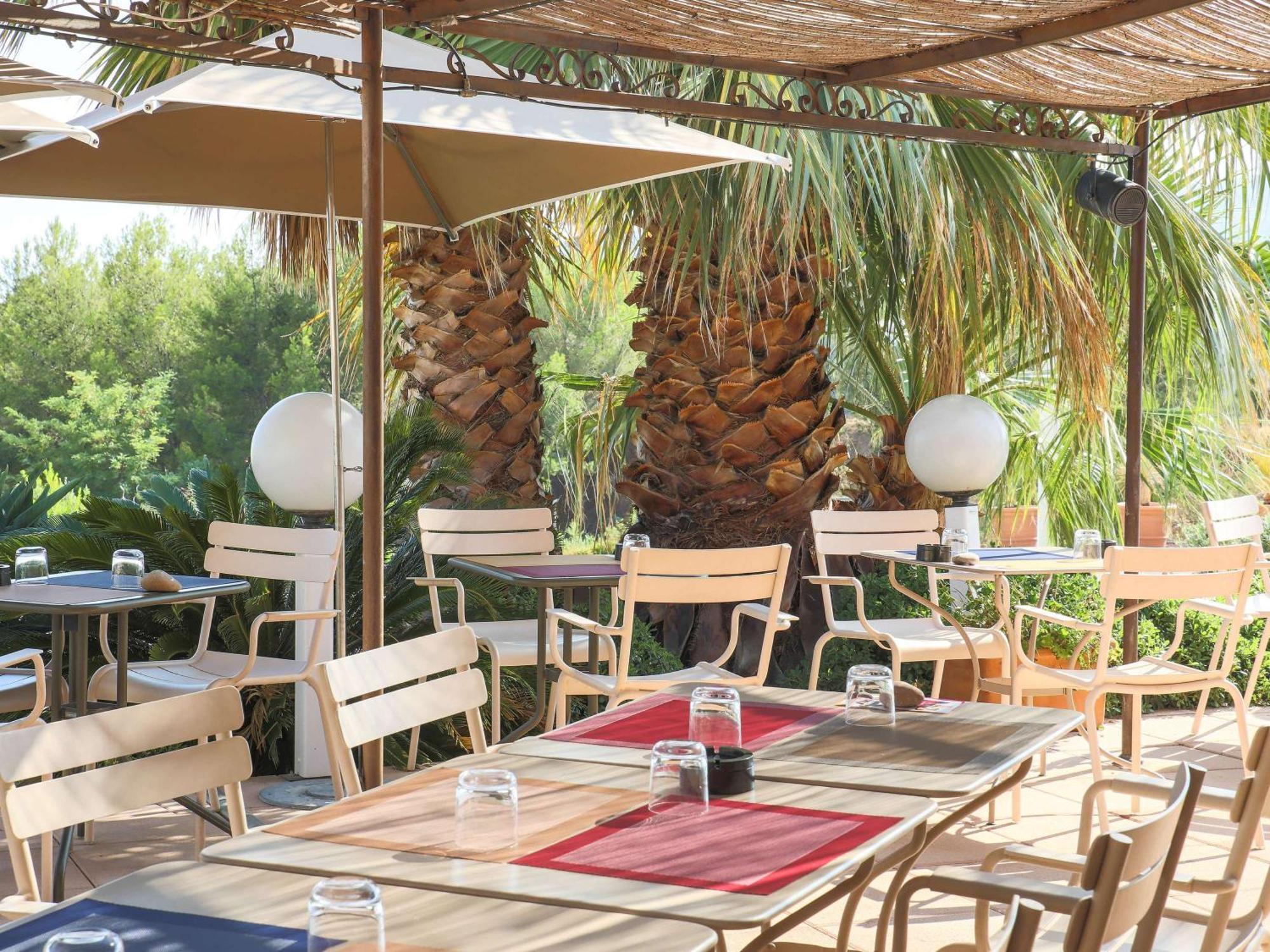 Ibis La Ciotat Hotel Exterior photo