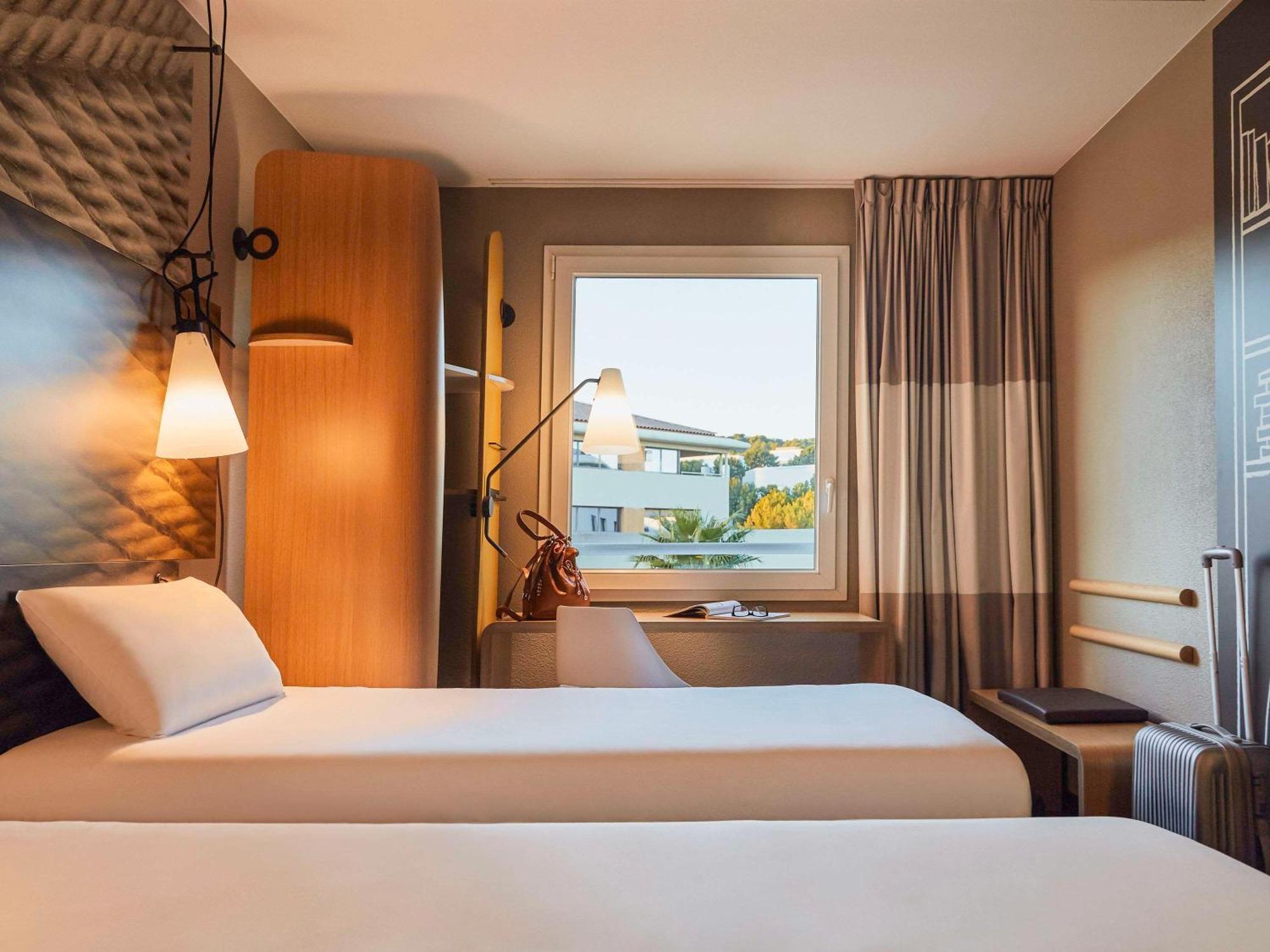 Ibis La Ciotat Hotel Exterior photo