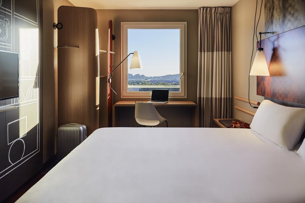 Ibis La Ciotat Hotel Exterior photo